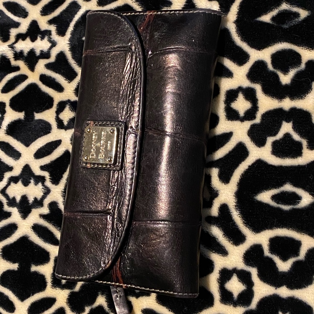 D&B Brown Croc Embossed wallet w/ coin purse!